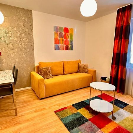 The Prince'S Neighbour Apartment Budapest With Free Garage Экстерьер фото