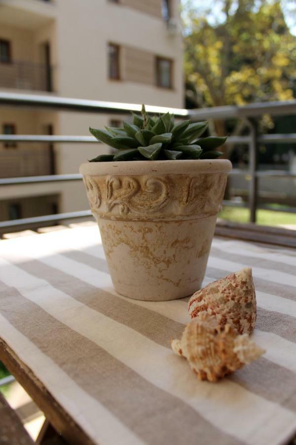 The Prince'S Neighbour Apartment Budapest With Free Garage Экстерьер фото
